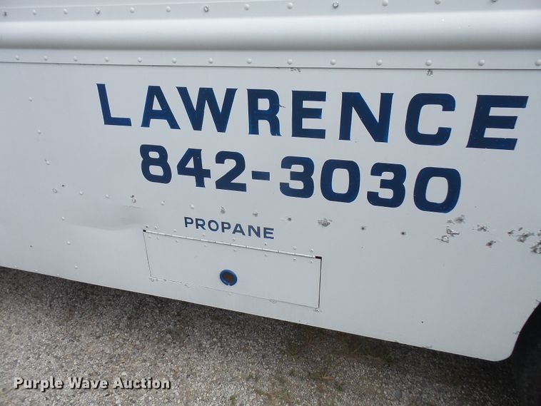 image for item DE2360 1995 GMC P3500 pressure washer truck