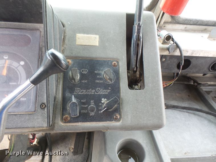 image for item DE2361 1991 Chevrolet P30 pressure washer truck