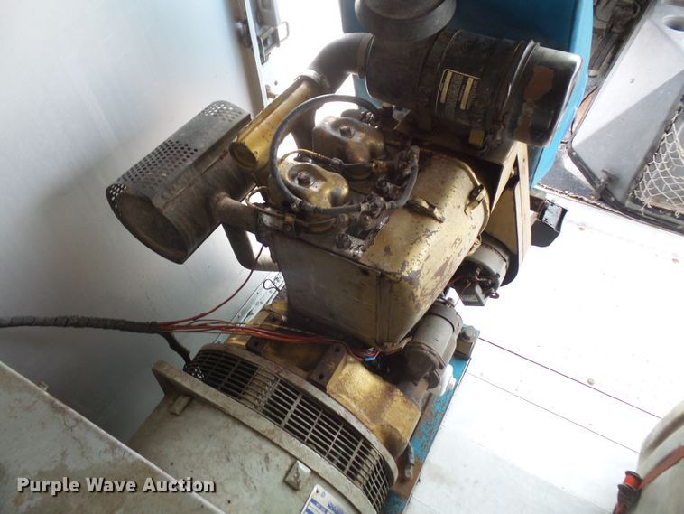 image for item DE2361 1991 Chevrolet P30 pressure washer truck