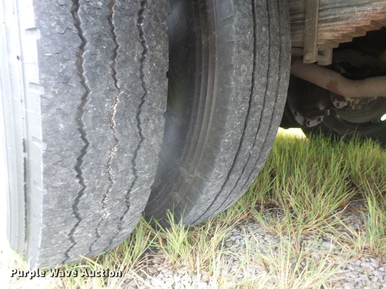 image for item DE2361 1991 Chevrolet P30 pressure washer truck