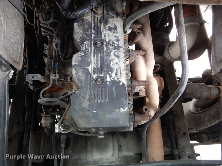 image for item DE2362 2000 Freightliner MT45 pressure washer truck