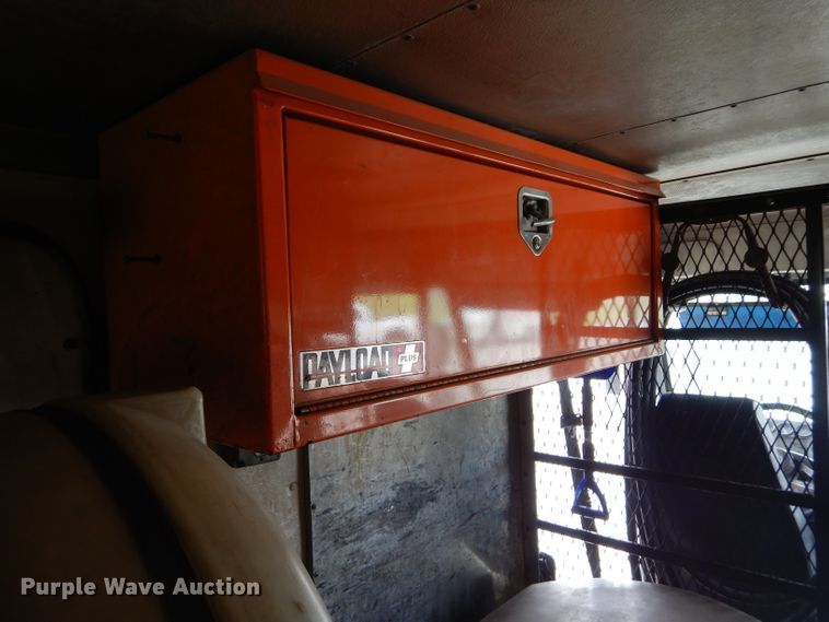 image for item DE2362 2000 Freightliner MT45 pressure washer truck