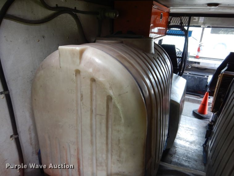 image for item DE2362 2000 Freightliner MT45 pressure washer truck