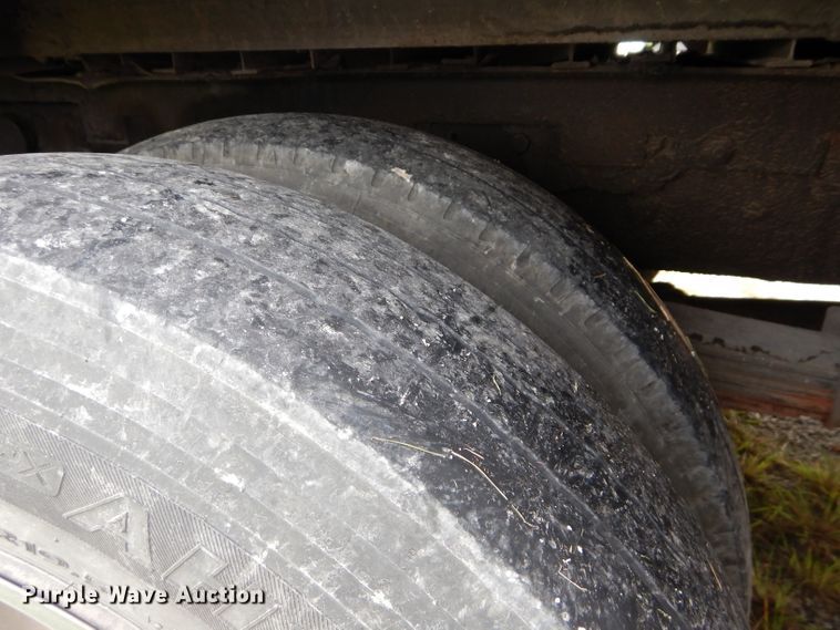 image for item DE2362 2000 Freightliner MT45 pressure washer truck