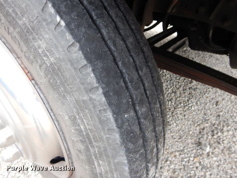 image for item DE2362 2000 Freightliner MT45 pressure washer truck