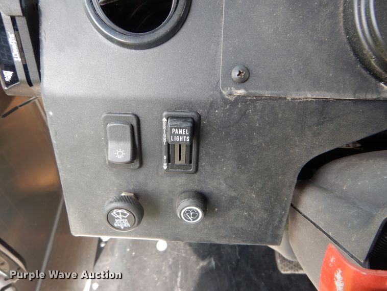 image for item DE2363 2017 Freightliner MT55 delivery truck