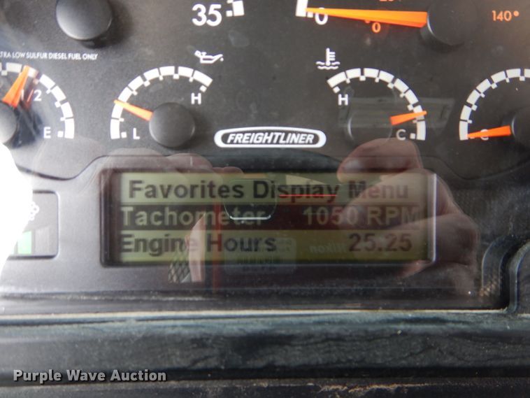 image for item DE2363 2017 Freightliner MT55 delivery truck