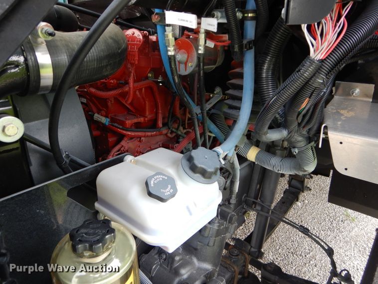 image for item DE2363 2017 Freightliner MT55 delivery truck