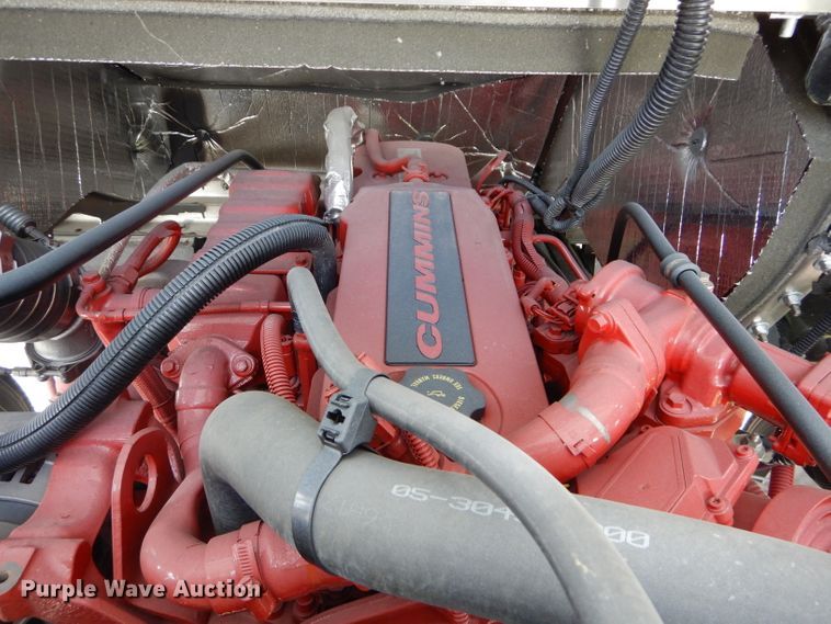 image for item DE2363 2017 Freightliner MT55 delivery truck