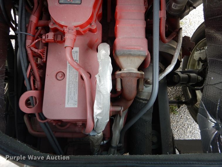 image for item DE2363 2017 Freightliner MT55 delivery truck