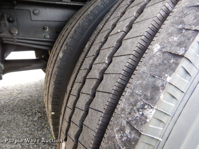 image for item DE2363 2017 Freightliner MT55 delivery truck