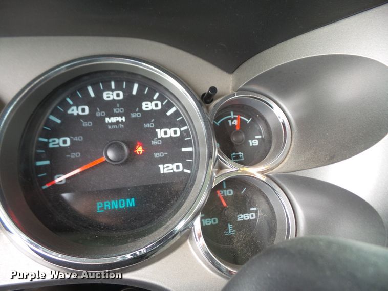 image for item DE2364 2013 Chevrolet Silverado 1500 Ext. Cab pickup truck