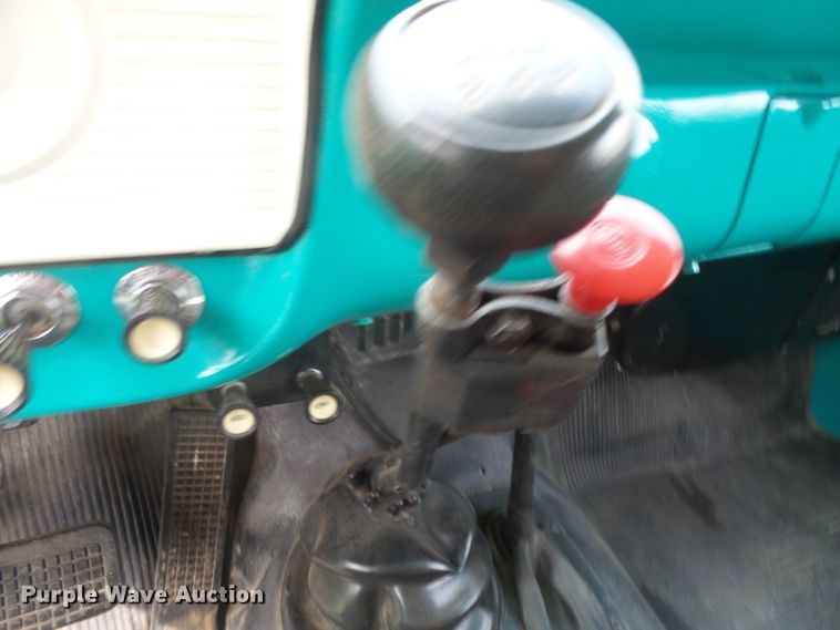 image for item DE2367 1962 Ford F600 grain truck