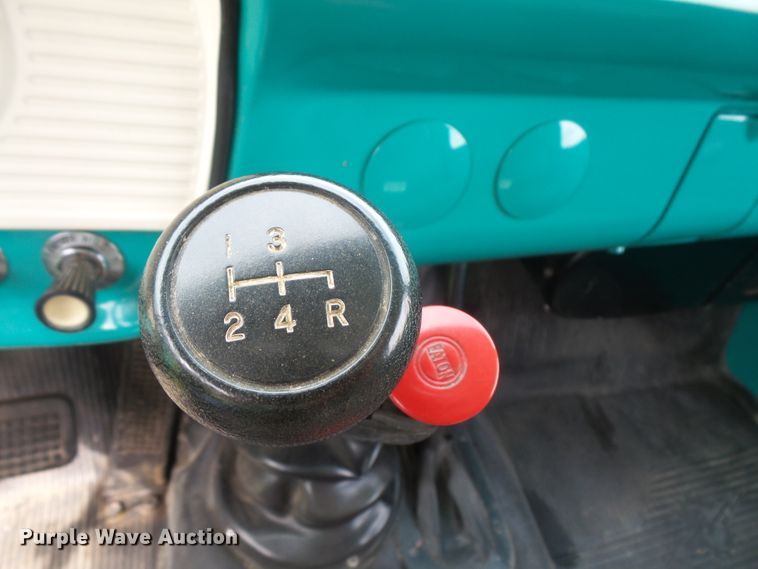 image for item DE2367 1962 Ford F600 grain truck