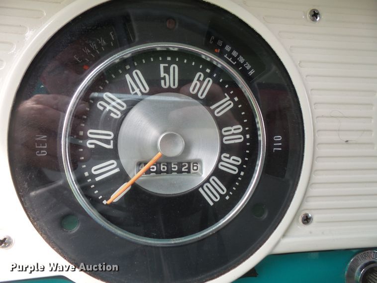 image for item DE2367 1962 Ford F600 grain truck