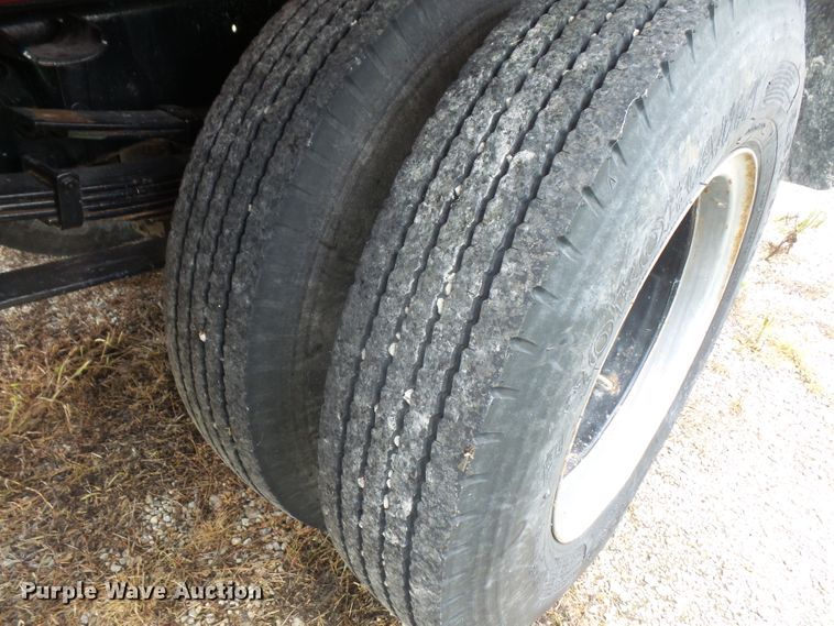 image for item DE2367 1962 Ford F600 grain truck