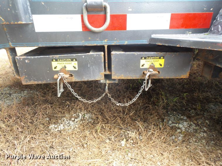 image for item DE2368 2002 Eagle utility trailer