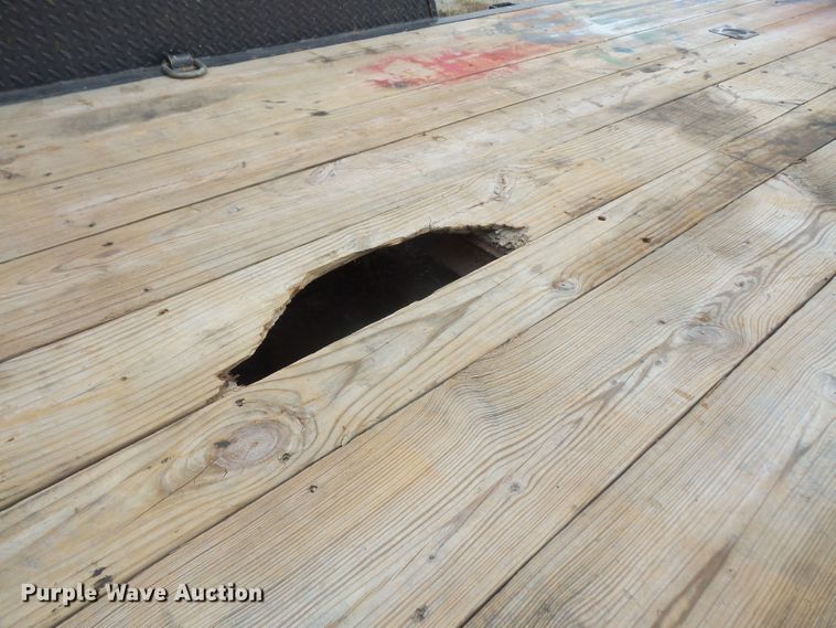 image for item DE2368 2002 Eagle utility trailer