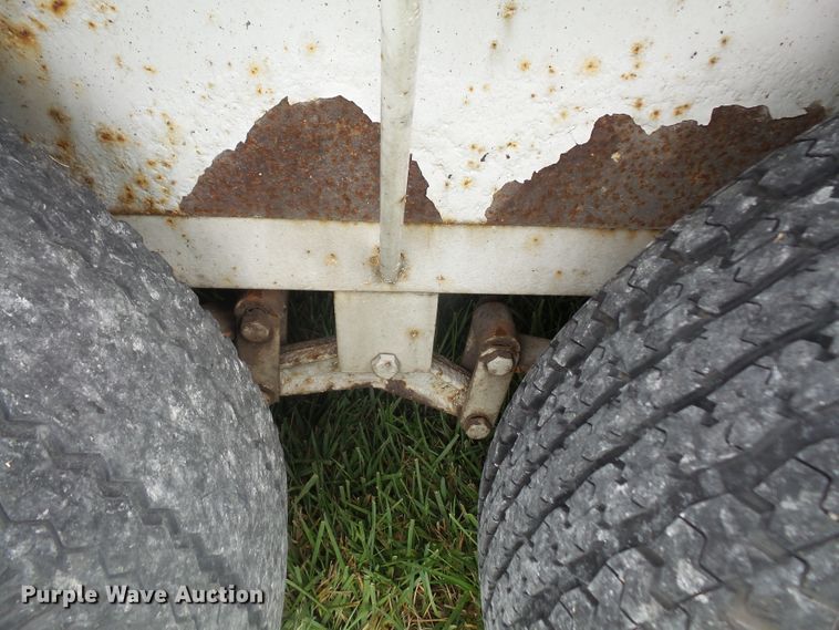 image for item DE2369 1996 Eagle utility trailer