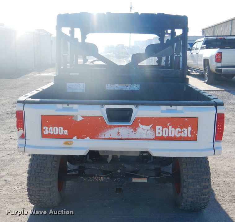 image for item DE3995 2015 Bobcat 3400XL utility vehicle