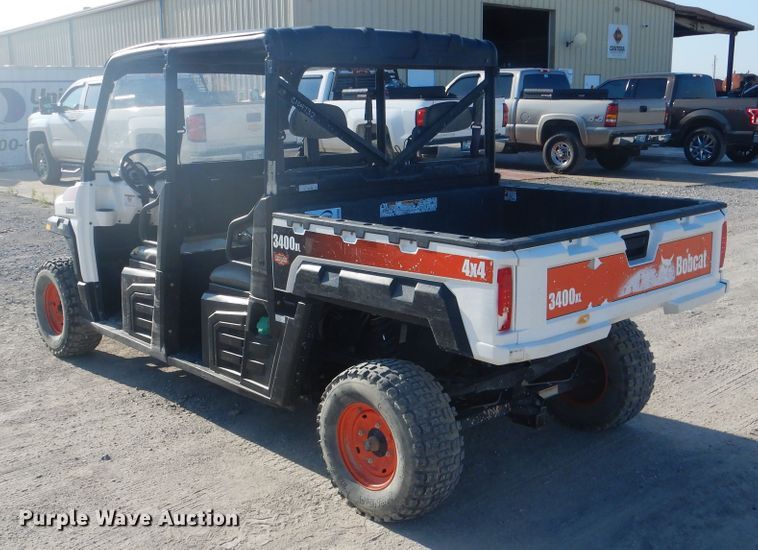 image for item DE3995 2015 Bobcat 3400XL utility vehicle