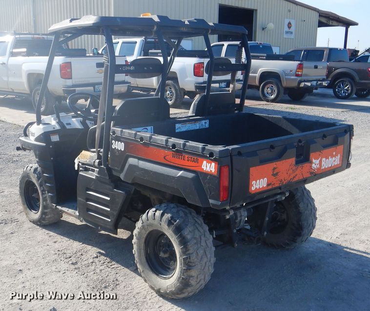 image for item DE3996 2010 Bobcat 3400 utility vehicle