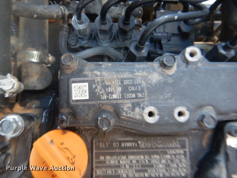 image for item DE3996 2010 Bobcat 3400 utility vehicle