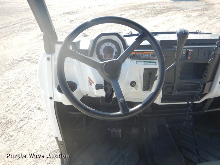 image for item DE3997 2015 Bobcat 3400XL utility vehicle