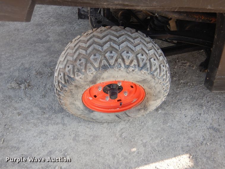 image for item DE3997 2015 Bobcat 3400XL utility vehicle