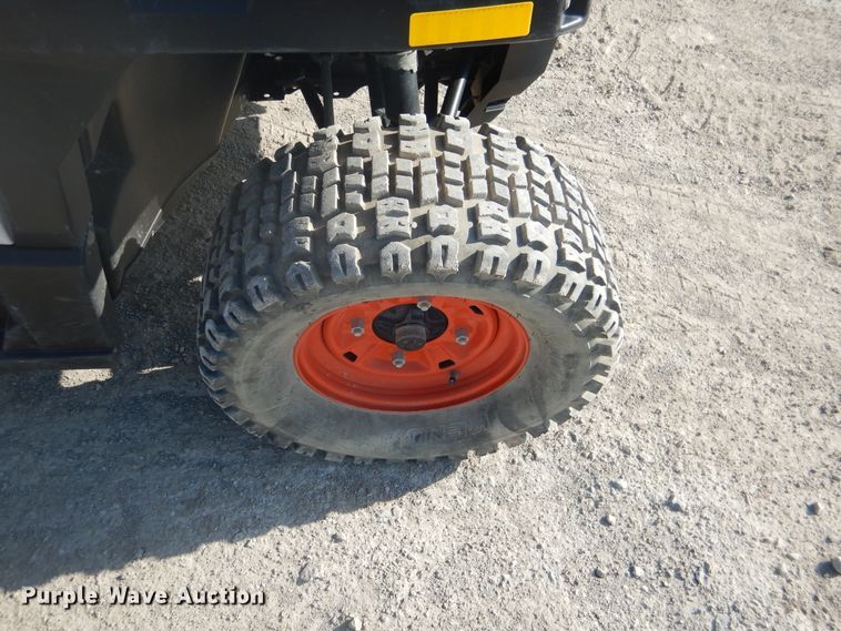 image for item DE3997 2015 Bobcat 3400XL utility vehicle