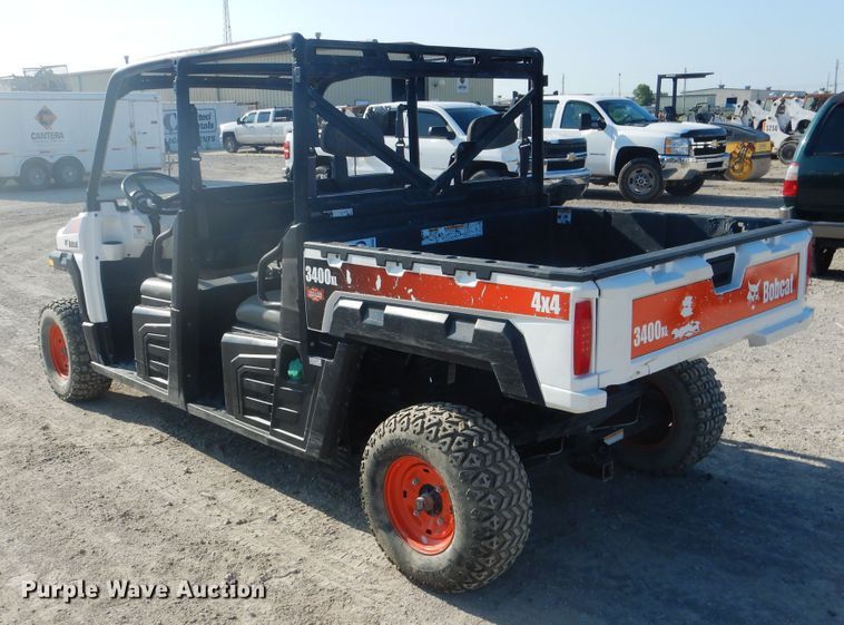 image for item DE4000 2015 Bobcat 3400XL utility vehicle