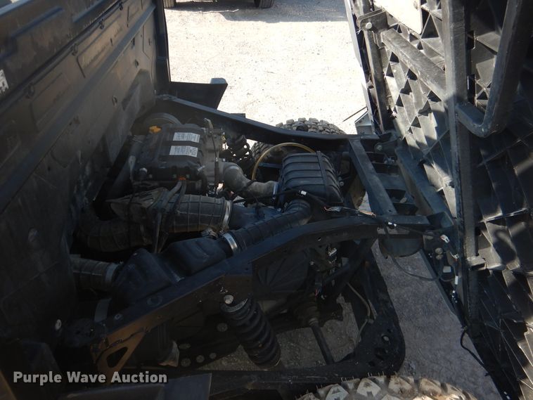 image for item DE4000 2015 Bobcat 3400XL utility vehicle