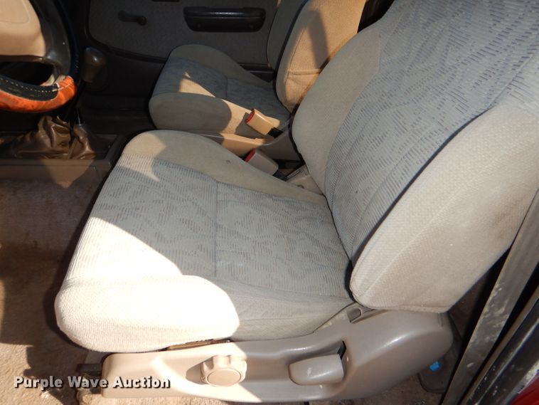 image for item DE4084 1997 Toyota Tacoma XtraCab pickup truck