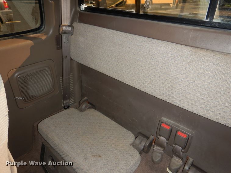 image for item DE4084 1997 Toyota Tacoma XtraCab pickup truck