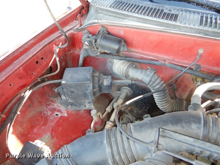 image for item DE4084 1997 Toyota Tacoma XtraCab pickup truck