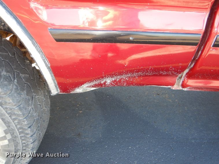 image for item DE4084 1997 Toyota Tacoma XtraCab pickup truck