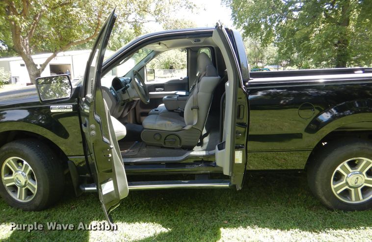 image for item DE4085 2007 Ford F150 XLT pickup truck