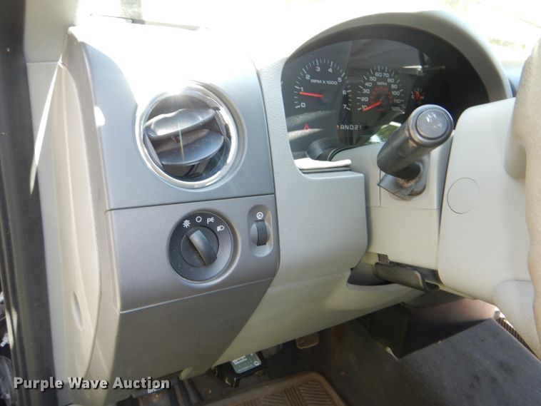 image for item DE4085 2007 Ford F150 XLT pickup truck