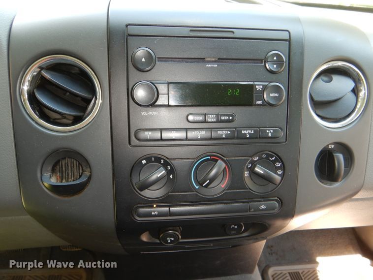 image for item DE4085 2007 Ford F150 XLT pickup truck