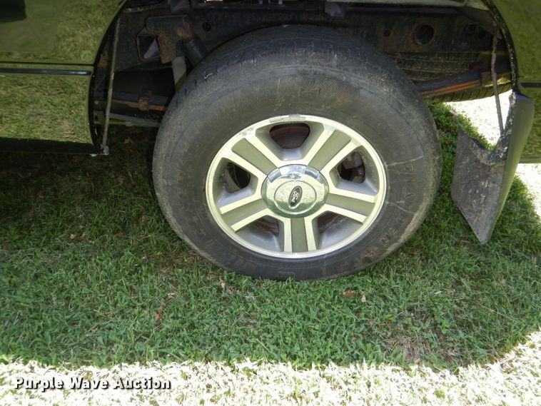 image for item DE4085 2007 Ford F150 XLT pickup truck