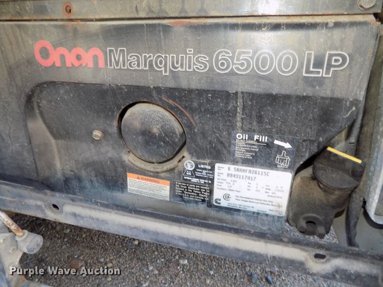 image for item DE7753 1994 Winnebago Vector RV