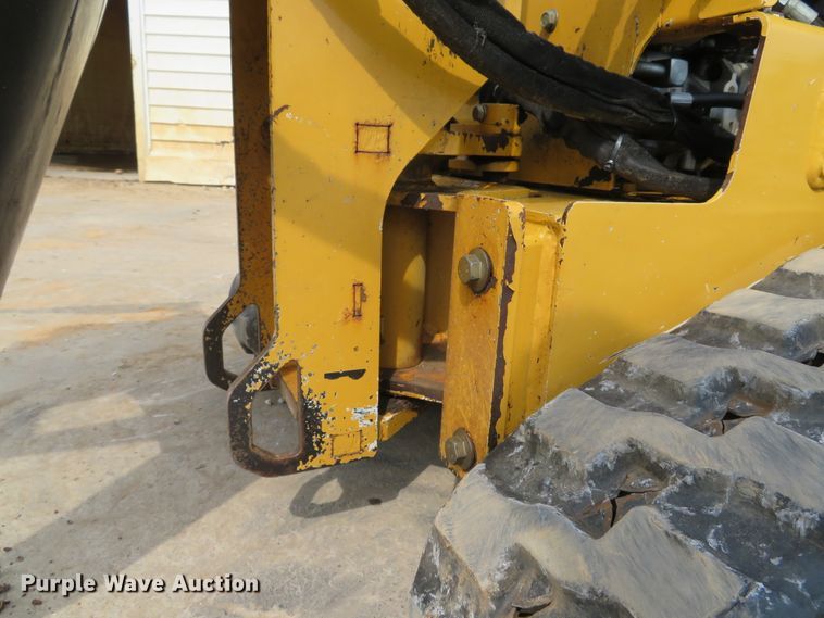 image for item DE8236 2013 Vermeer SC30TX stump grinder