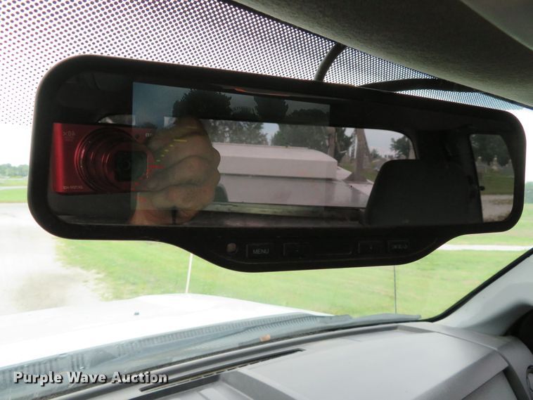 image for item DE8259 2011 Ford F350 Super Duty XL SuperCab utility bed pickup truck