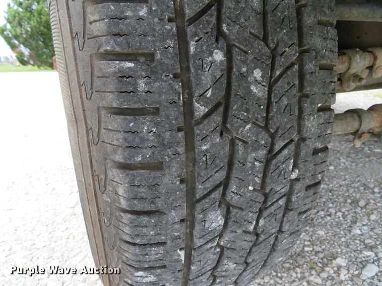 image for item DE8259 2011 Ford F350 Super Duty XL SuperCab utility bed pickup truck