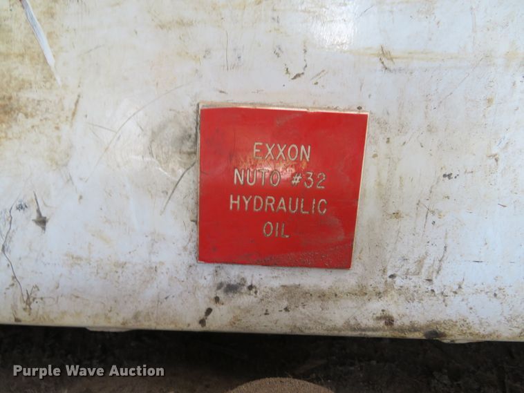 image for item DE8261 2002 Ford F550 Super Duty XL utility truck