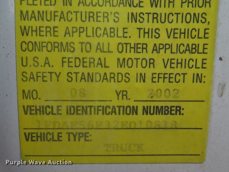 image for item DE8261 2002 Ford F550 Super Duty XL utility truck