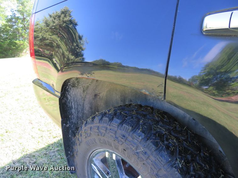 image for item DE8268 2007 Cadillac Escalade SUV