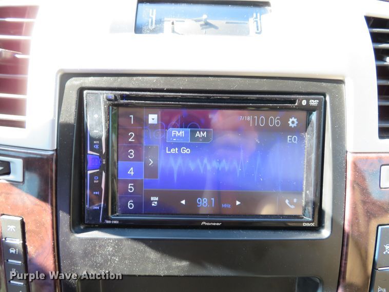 image for item DE8268 2007 Cadillac Escalade SUV