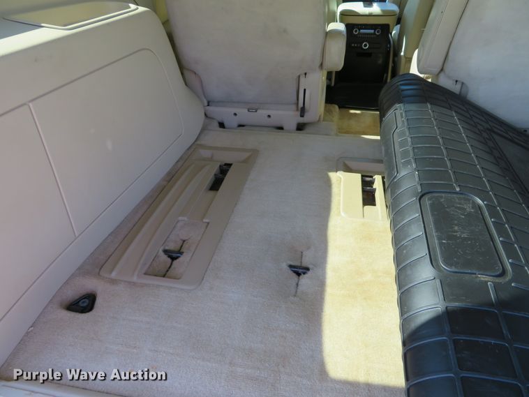 image for item DE8268 2007 Cadillac Escalade SUV