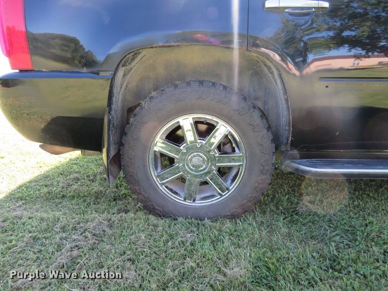 image for item DE8268 2007 Cadillac Escalade SUV